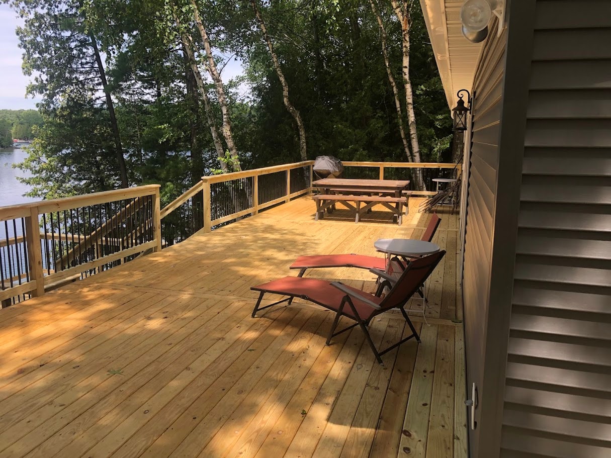 Decks & Outdoor Structures
